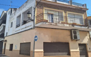 Fachada del local